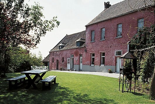 CHAMBRE D'HÔTES À LA FERME "FERME DU ROTTELEUR"